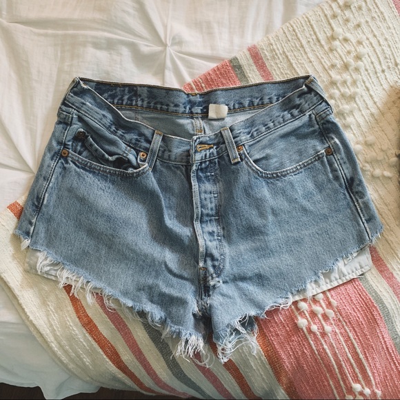 vintage levi jean shorts